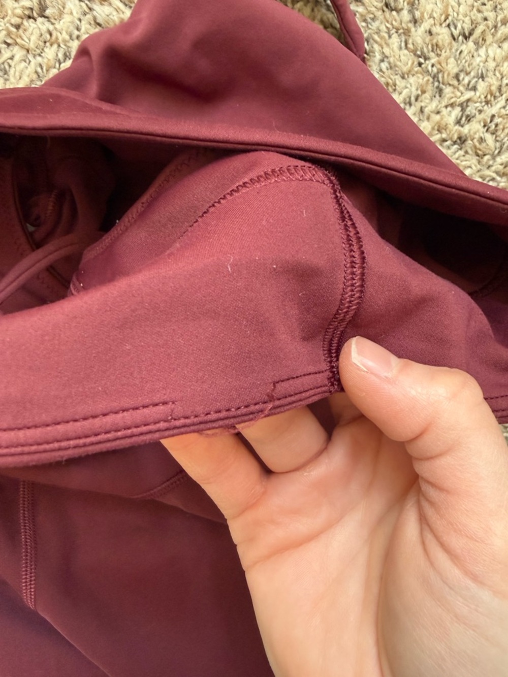 Lululemon size 4 set in maroon/burgundy - Picture 10 of 14